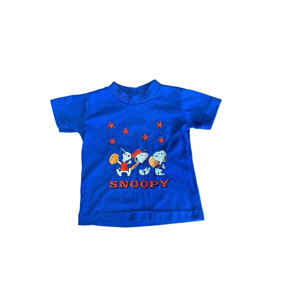 [Vintage] Blue Embroidered Peanuts Snoopy Football Tshirt - Size 12mos - Picture 1 of 5